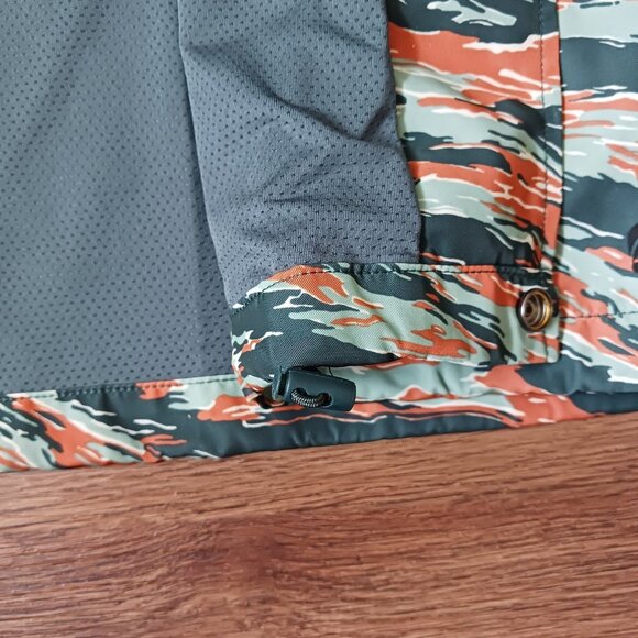 NWT Fabletics Adult L The Only Coaches Jacket Tiger Camo Print Rain Button Coat - Picture 7 of 7